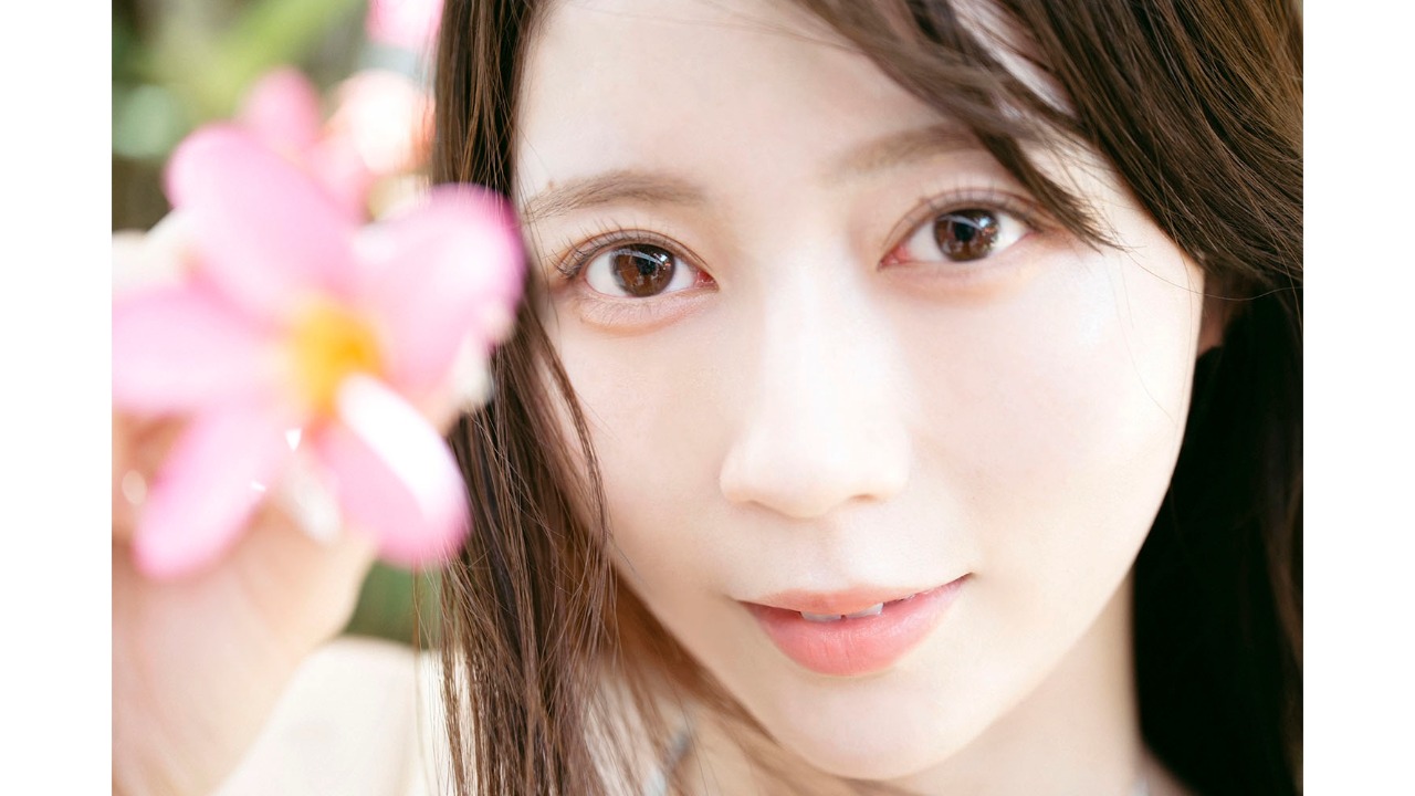 Jams Collection・水瀬さらら、夢だった1st写真集が決定！セブ島で初